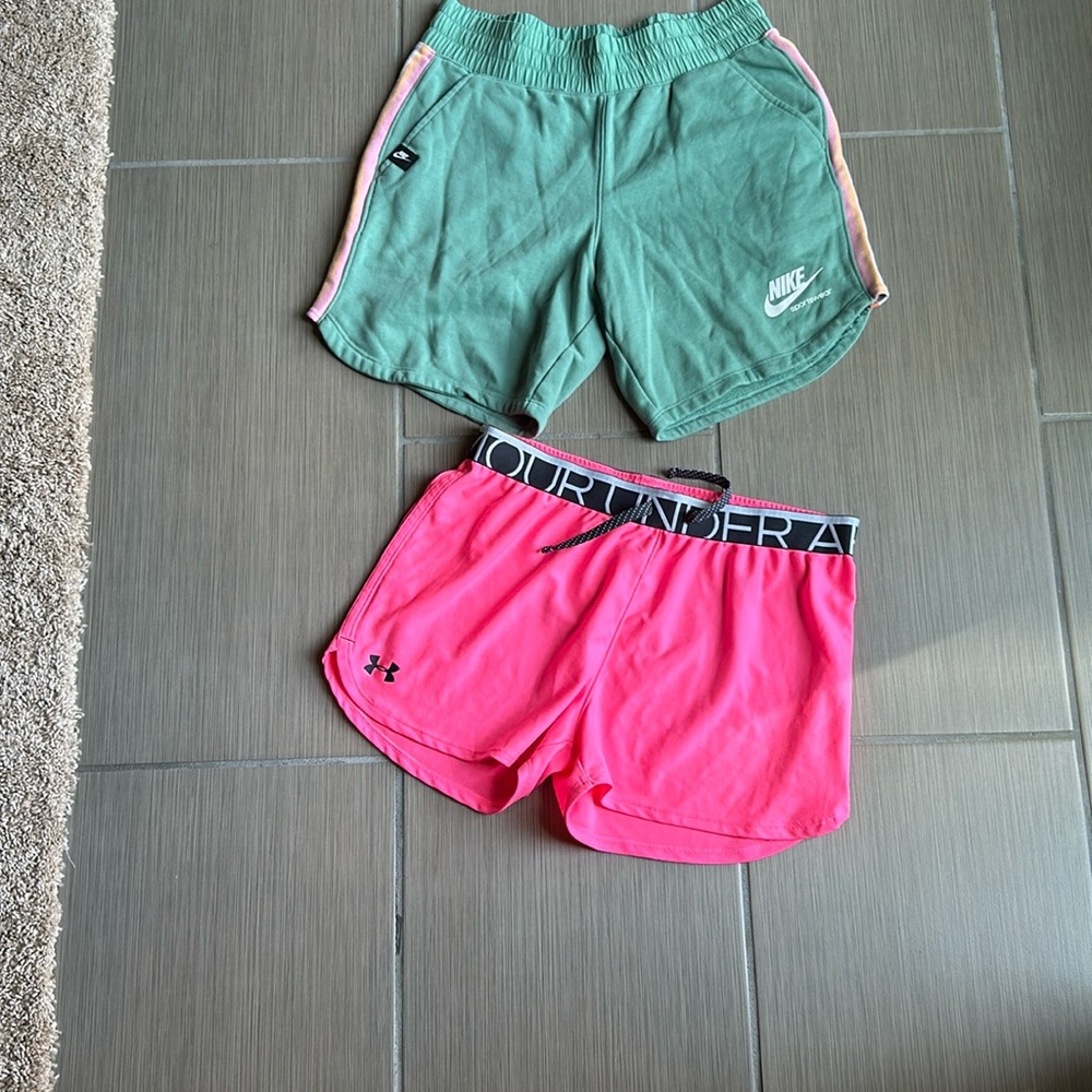 Athletic shorts